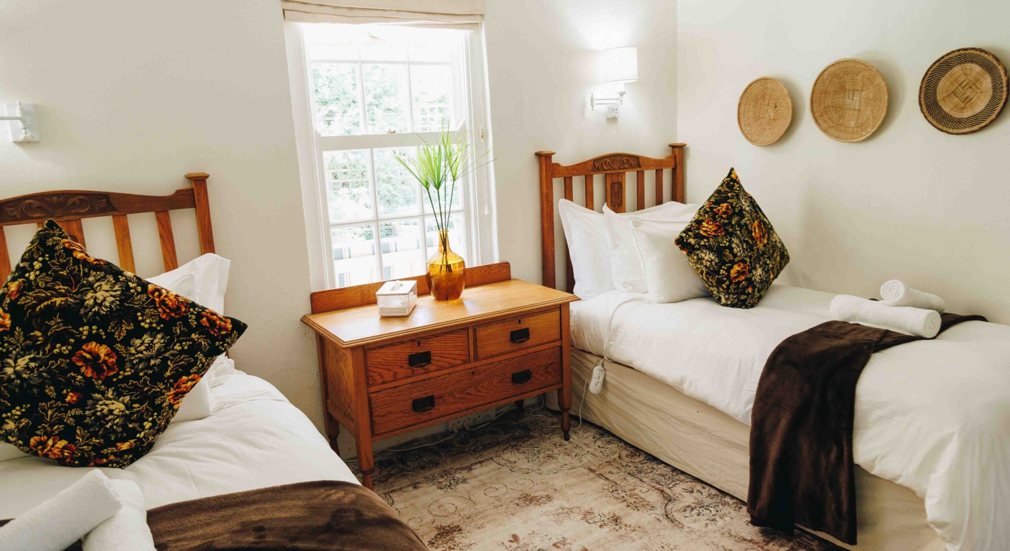 orchid-cottage-2